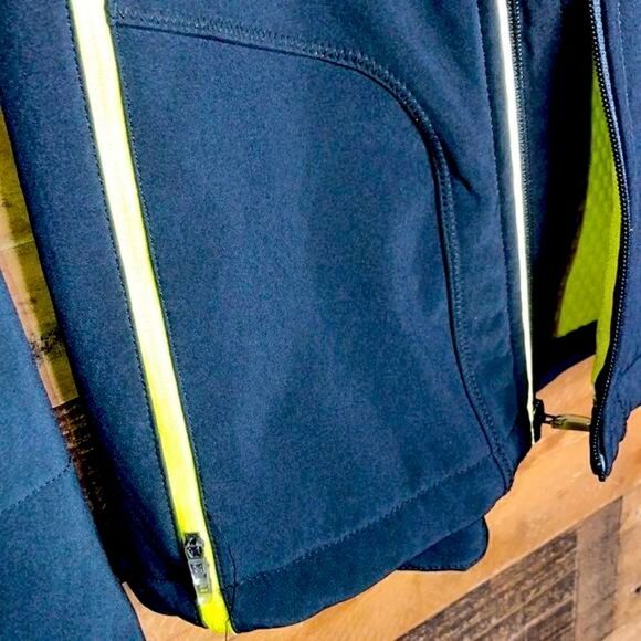 ASICS Jacket Woman’s Size S - Picture 4 of 6